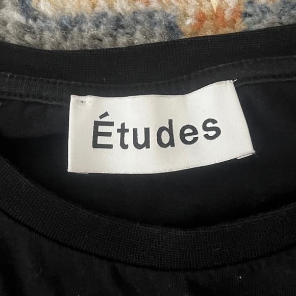 Études Women’s Black XS Star Tee - Picture 3 of 5